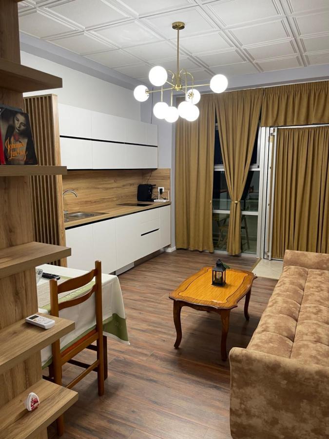 Gold House Durres Leilighet Eksteriør bilde